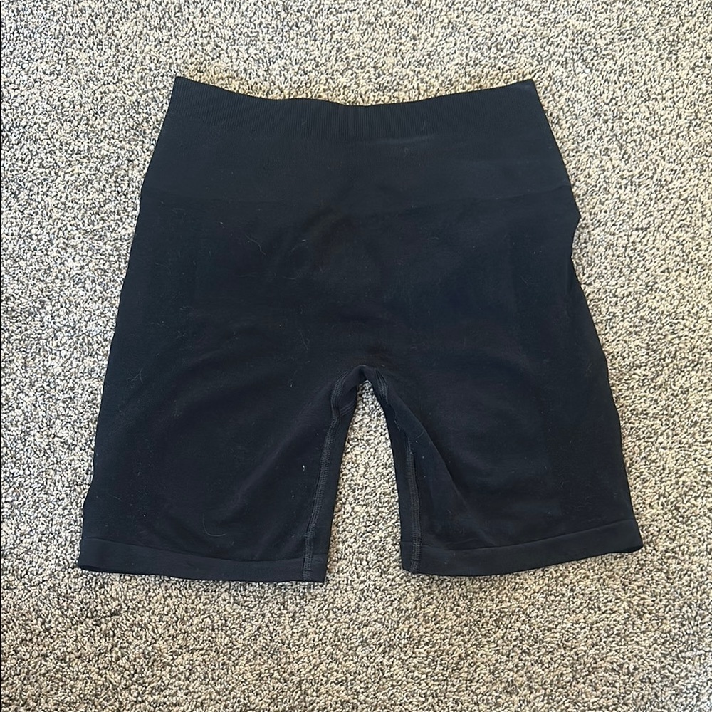 Alphalete Black High-Waist Women’s Bike Shorts